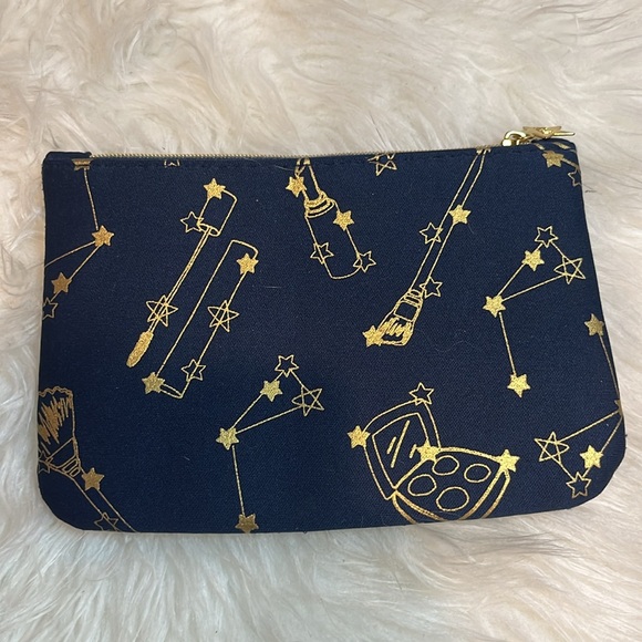 3/$25 Ipsy navy & gold cosmetic pouch - Picture 2 of 4